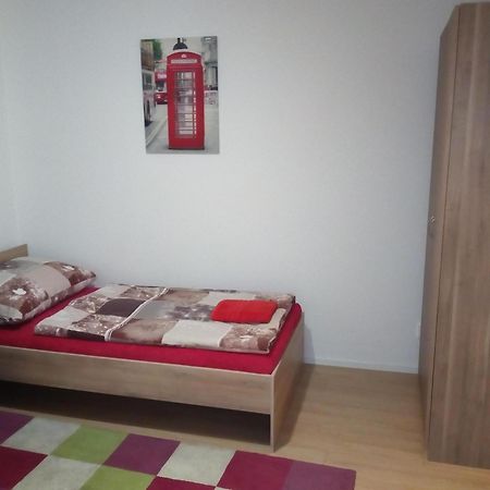 Apartman Stefanikova Zlín Exteriör bild